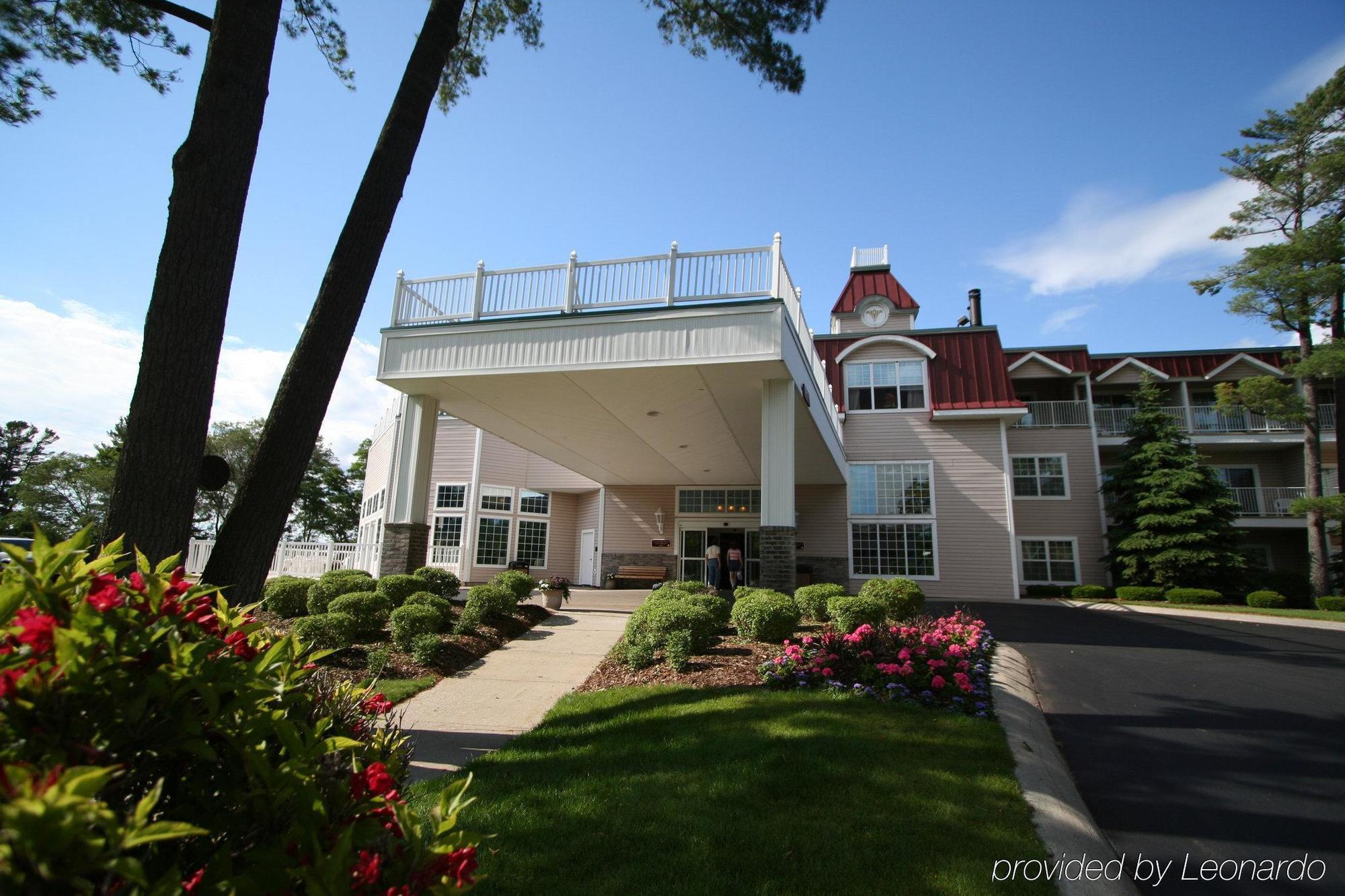 Bayshore Resort ทราเวิร์สซิตี้ ภายนอก รูปภาพ