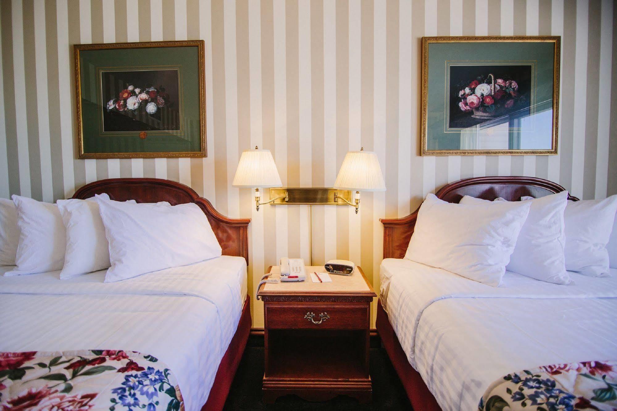 Bayshore Resort ทราเวิร์สซิตี้ ภายนอก รูปภาพ